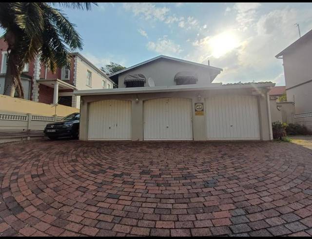 3 BEDROOM TOWNHOUSE FOR SALE IN MORNINGSIDE